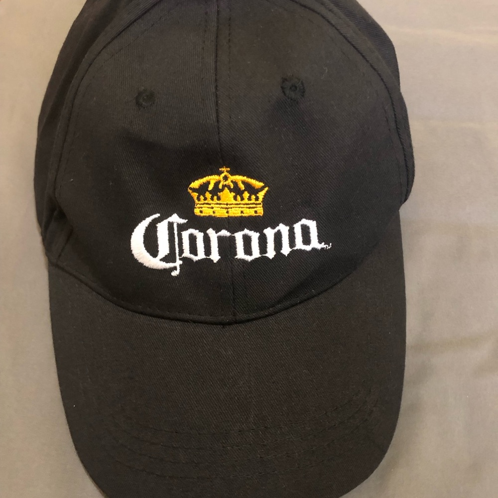 Corona Black Cap with Yellow Crown
